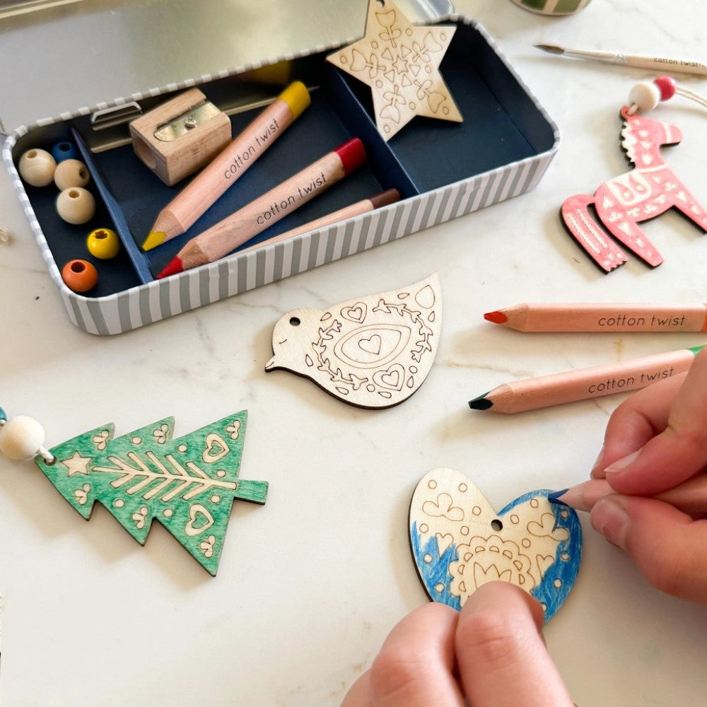 Cotton Twist Christmas Folk Art Decoration Kit
