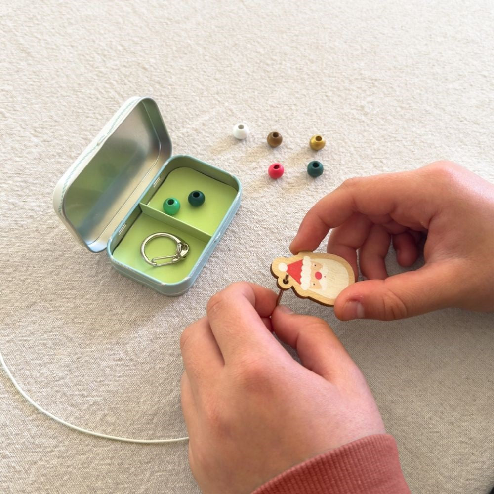 Make your own Santa Keyring