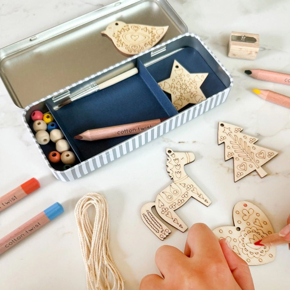 Cotton Twist Christmas Folk Art Decoration Kit