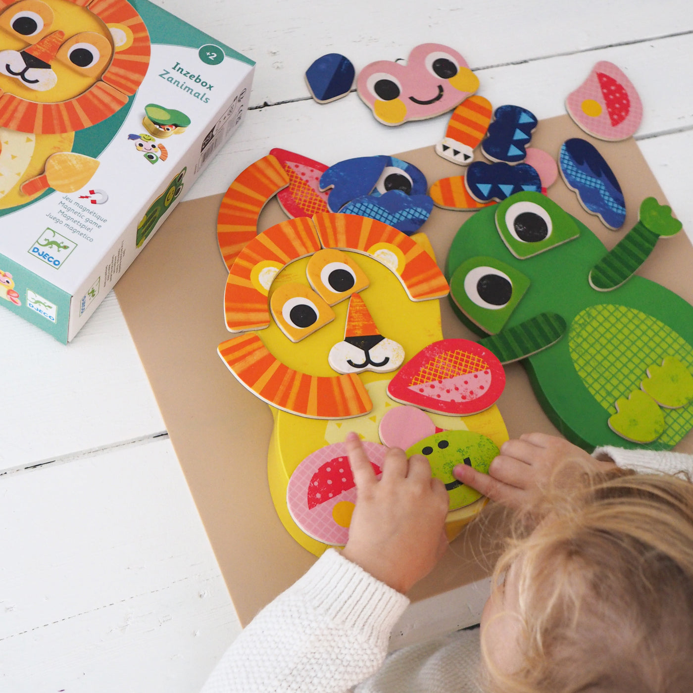 Djeco InZeBox Zanimals - Wooden Magnetics Game