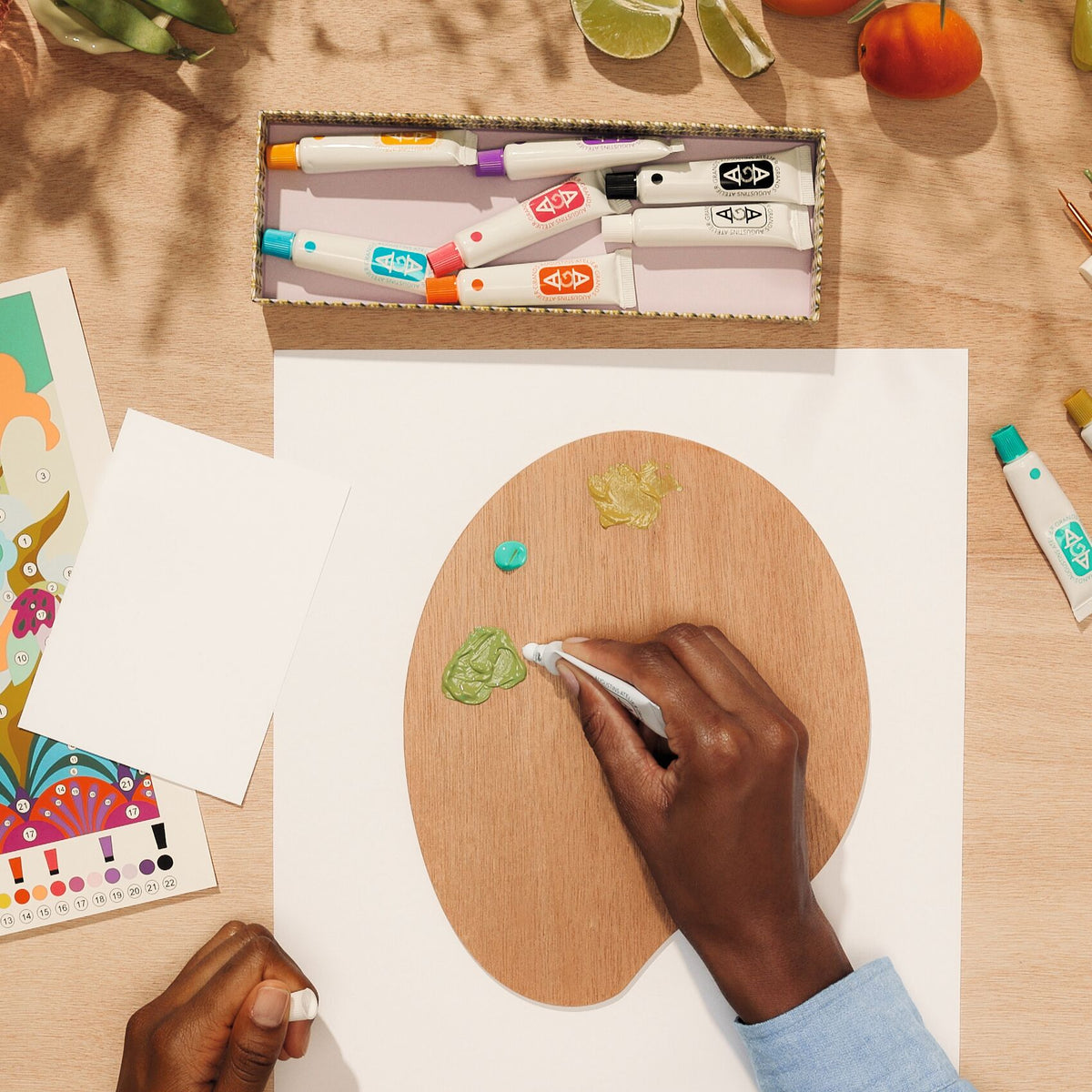 Djeco Atelier Grands Augustins - Workshop 25, Colour Mixing GA10025