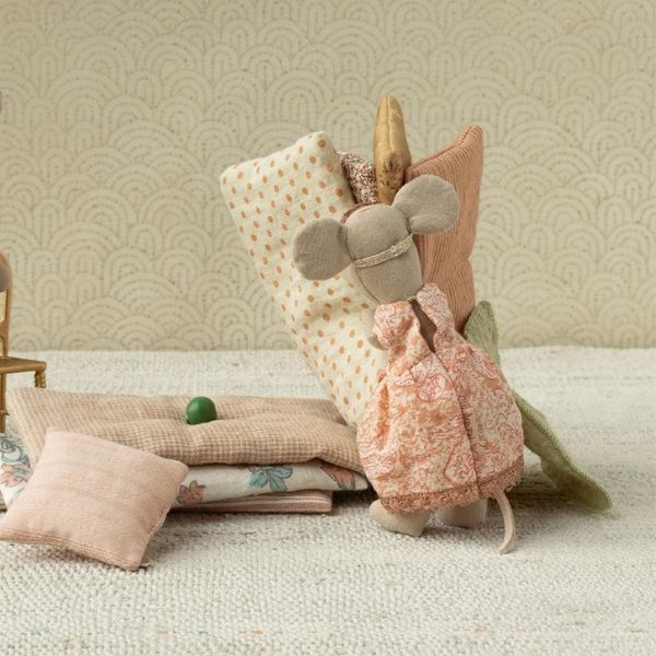Maileg Princess and the Pea, Big Sister Mouse