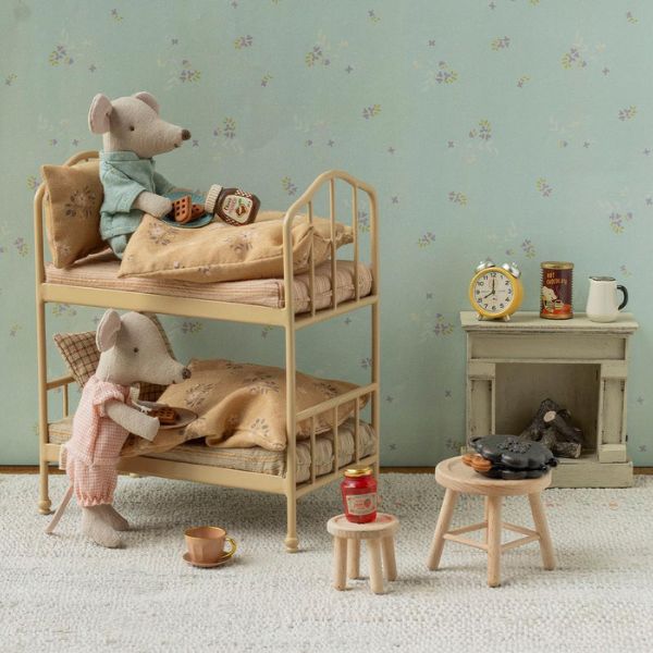 Maileg Bunk Bed for Mice in Wheat with mattresses, pillows and blankets for Maileg Mouse Hole Farmhouse.