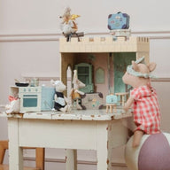 Maileg Castle Hall - Beautiful home for all Maileg Mice
