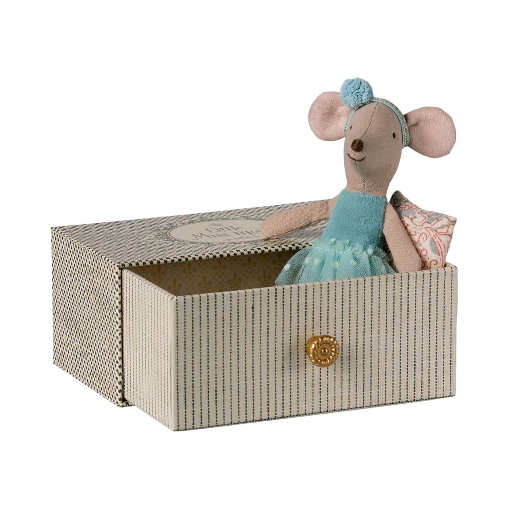 Maileg Dance Mouse In Daybed, Little Mouse 17-5104-00 1000 x 1000