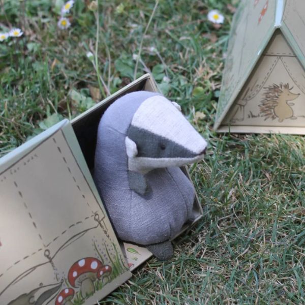 Nutshell Toys - Sooty the Badger Boxed - 125012