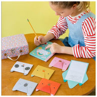 Petit Collage Animal pals stationery set